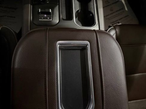 Used 2022 GMC Sierra 1500 Denali AWD/4WD image 26