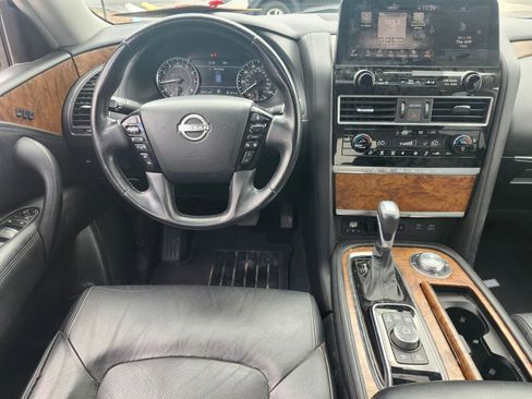 Used 2021 Nissan Armada SL w/ Captain's Chairs Package image 7