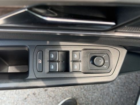 Used 2019 Volkswagen Atlas SEL AWD/4WD image 13
