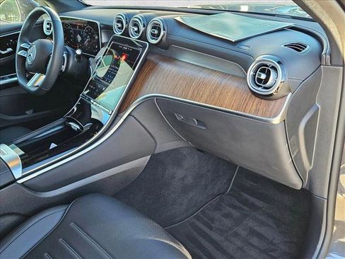 Certified 2025 Mercedes-Benz GLC 300 4MATIC image 23