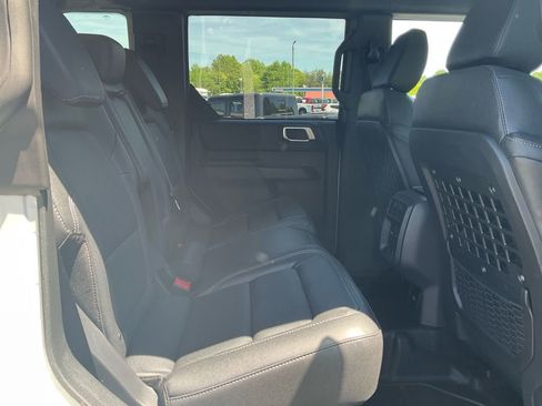New 2026 Ford Bronco Badlands AWD/4WD image 13