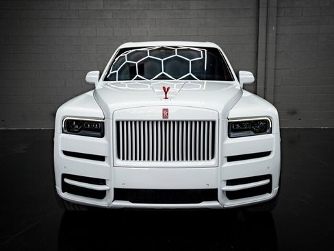 Used 2020 Rolls-Royce Cullinan image 4