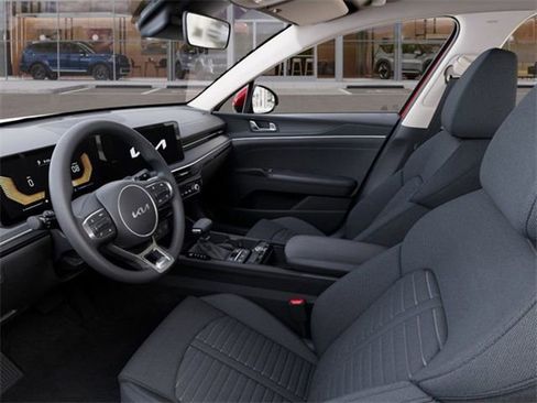 Certified 2025 Kia K5 LXS FWD image 17