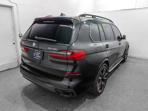 Used 2022 BMW X7 xDrive40i w/ M Sport Package AWD/4WD image 8