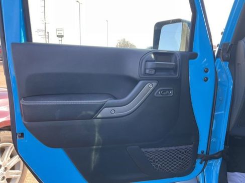 Used 2017 Jeep Wrangler Unlimited Sport image 10