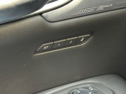 Certified 2025 Cadillac XT5 Premium Luxury image 24