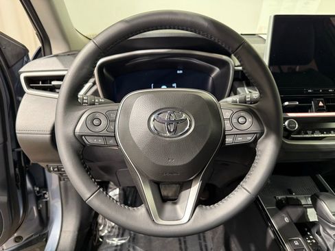 Certified 2026 Toyota Corolla Cross XLE w/ Convenience Package image 24