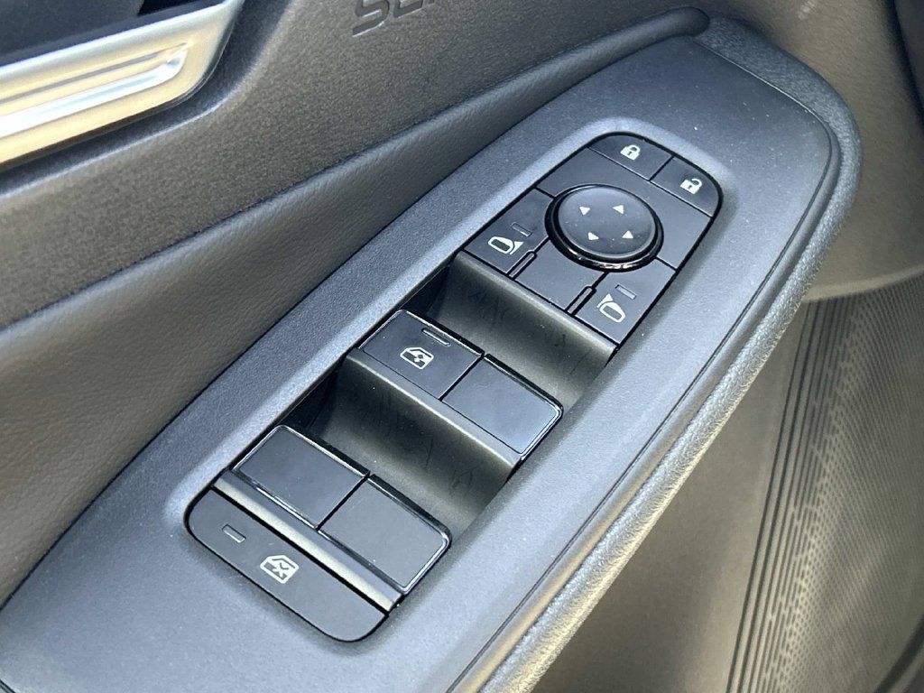 Certified 2026 Nissan Sentra SV w/ SV Convenience Package FWD image 31