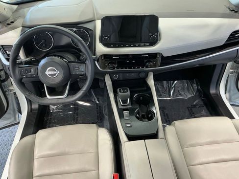Used 2023 Nissan Rogue SL w/ SL Premium Package FWD image 12