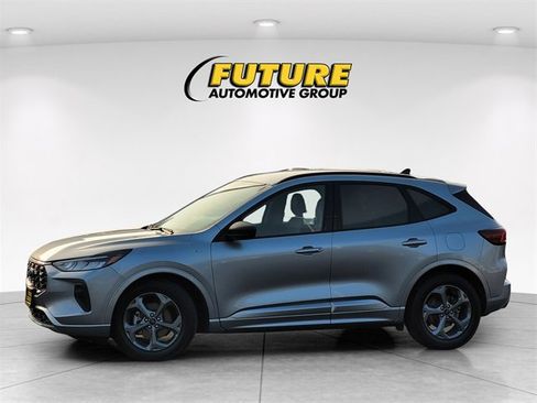 Used 2023 Ford Escape ST-Line image 10
