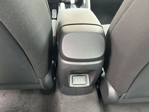 New 2026 Hyundai Elantra Sport image 22