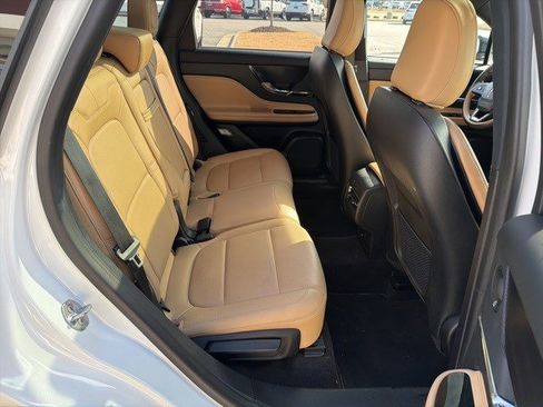 Used 2021 Lincoln Corsair Reserve w/ Elements Package image 22