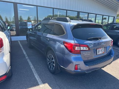 Used 2016 Subaru Outback 2.5i Limited AWD/4WD image 6