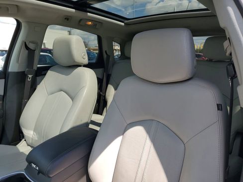 Used 2016 Cadillac SRX Luxury w/ Driver Awareness Package AWD/4WD image 12