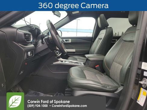 Used 2023 Ford Explorer Timberline image 3