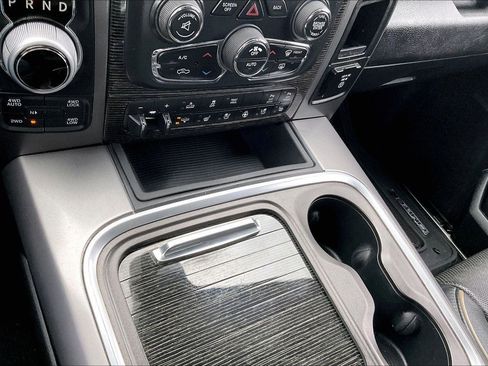 Used 2018 RAM 1500 Limited AWD/4WD image 33