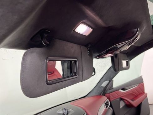 Used 2021 Maserati Levante GranSport image 37