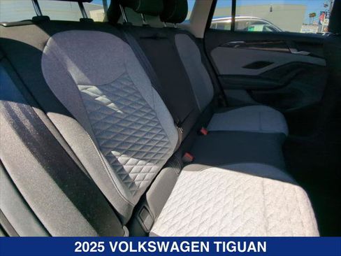 Certified 2025 Volkswagen Tiguan S FWD image 22