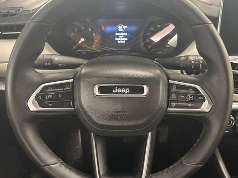 Used 2025 Jeep Compass Limited AWD/4WD image 24