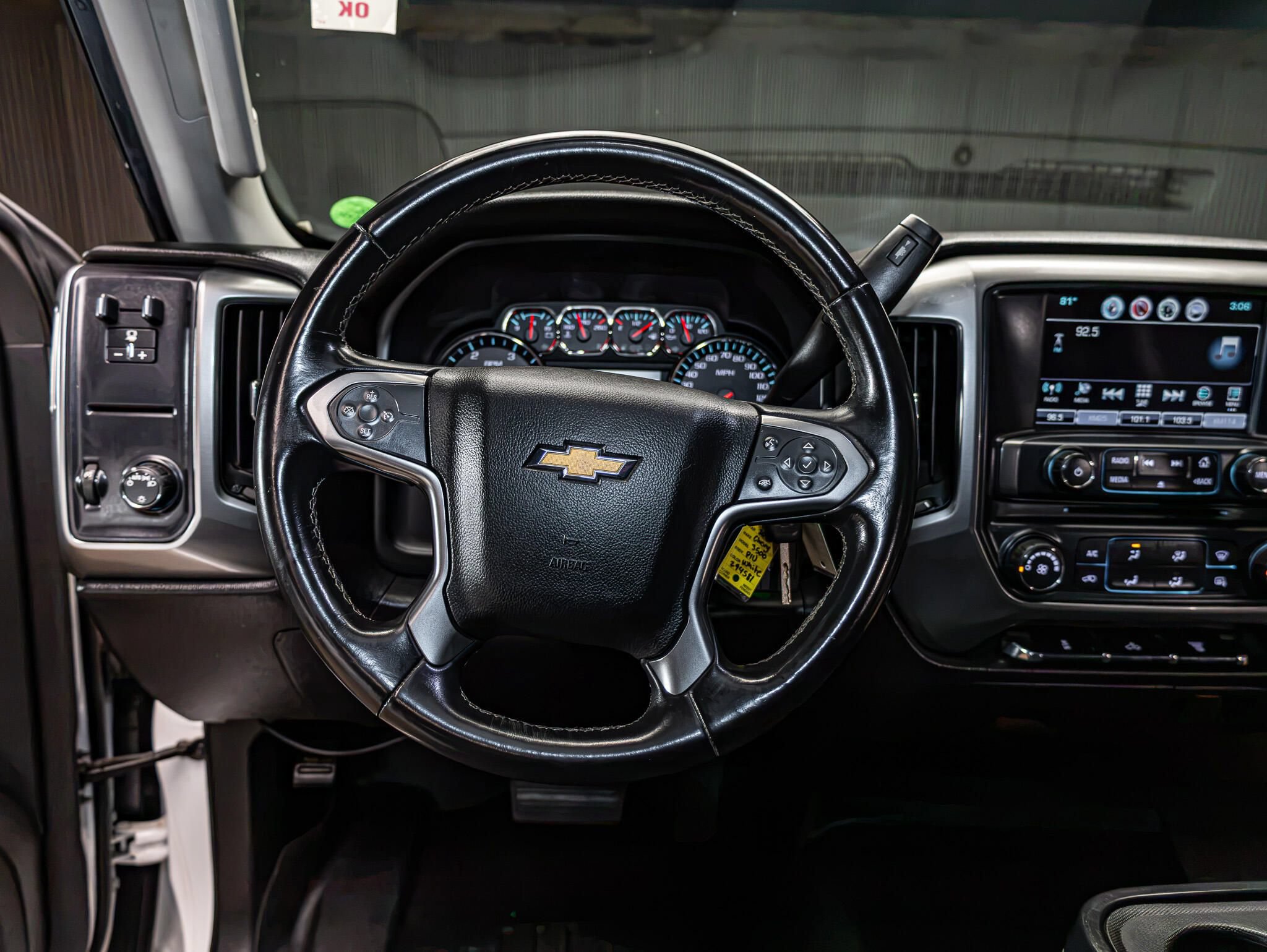 Used 2016 Chevrolet Silverado 3500 LT RWD image 15