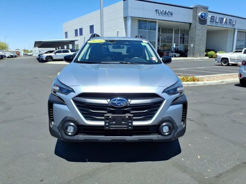 Used 2024 Subaru Outback Premium AWD/4WD image 9