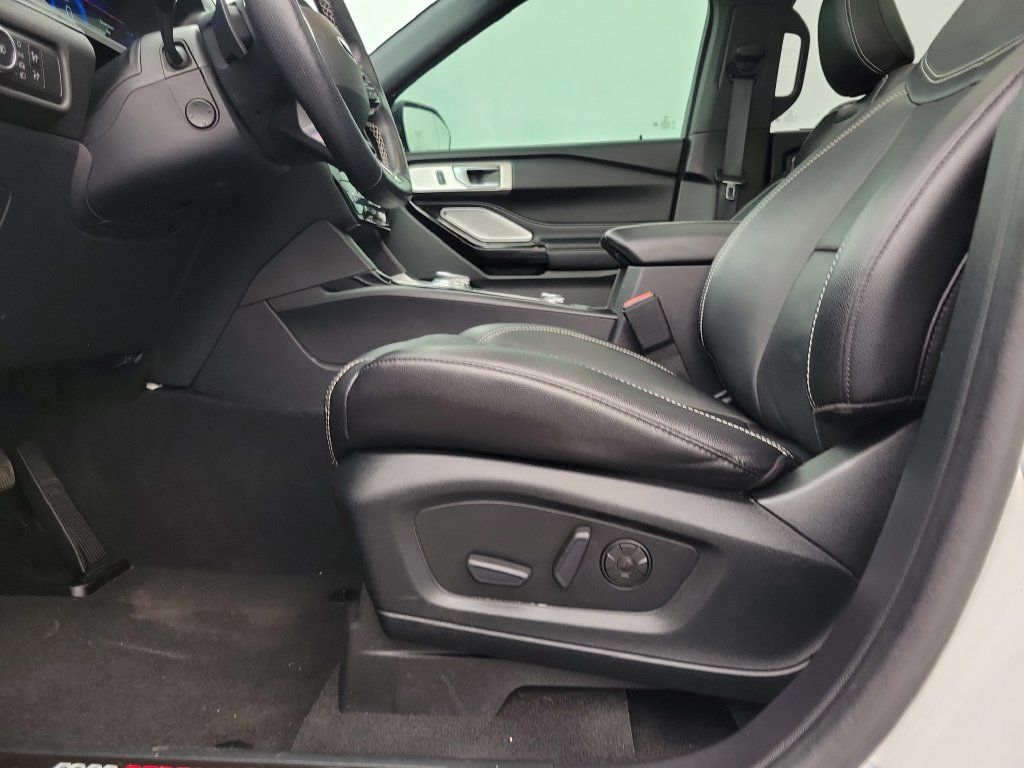 Certified 2021 Ford Explorer ST w/ Equipment Group 401A AWD/4WD image 19