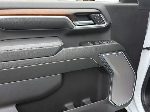 Used 2026 GMC Sierra 3500 Denali w/ Denali Reserve Package AWD/4WD image 21