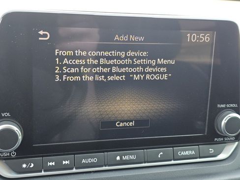 Used 2023 Nissan Rogue S AWD/4WD image 10