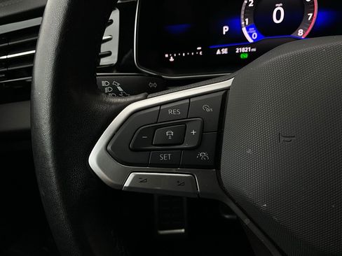 Used 2025 Volkswagen Jetta Sport image 30