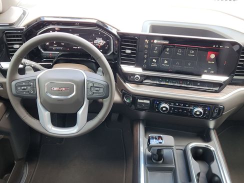 New 2026 GMC Sierra 1500 SLT w/ SLT Convenience Package AWD/4WD image 32