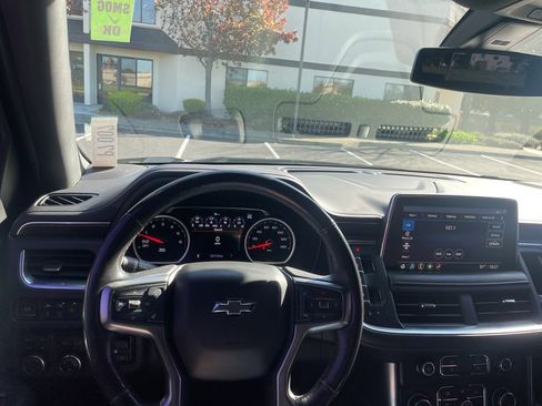 Used 2021 Chevrolet Tahoe Z71 w/ Z71 Off-Road Package image 23