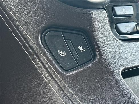 Used 2018 Chevrolet Tahoe LT RWD image 31