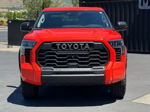 Used 2022 Toyota Tundra Limited AWD/4WD image 2