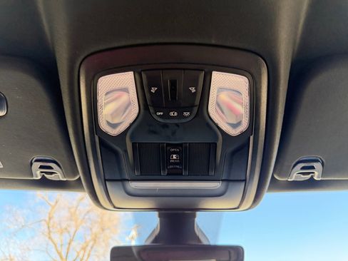 Used 2022 RAM 1500 Big Horn AWD/4WD image 21