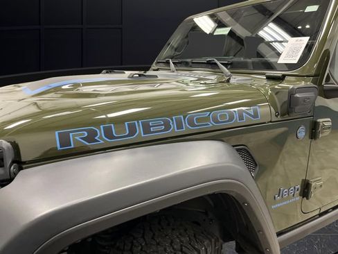 Used 2024 Jeep Wrangler Unlimited Rubicon 4xe image 34