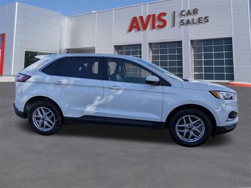 Used 2024 Ford Edge SEL image 5