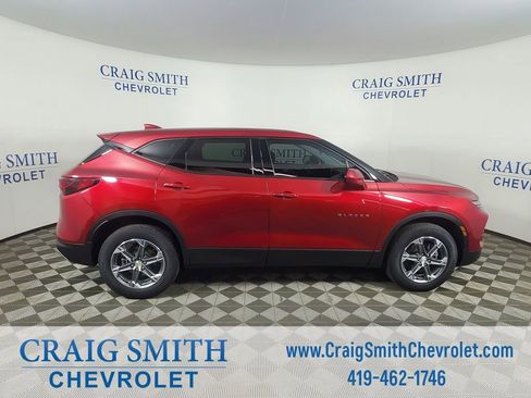 Used 2023 Chevrolet Blazer LT image 8