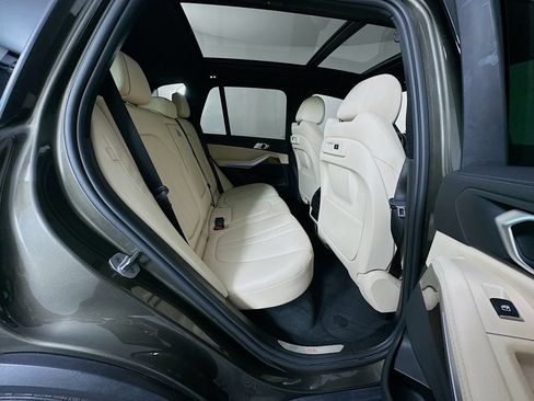 Used 2021 BMW X5 sDrive40i RWD image 29