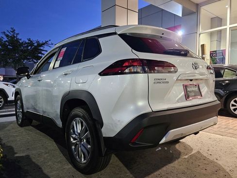 New 2026 Toyota Corolla Cross LE FWD image 7