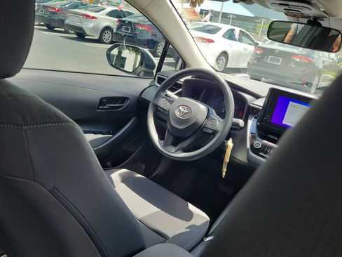 Used 2026 Toyota Corolla LE FWD image 14