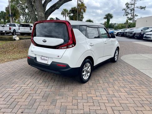 Used 2021 Kia Soul S FWD image 6