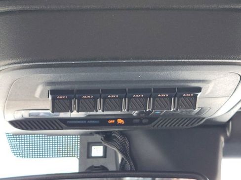 Certified 2025 Ford Bronco Badlands image 10