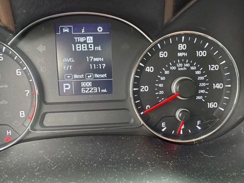 Used 2016 Kia Forte EX w/ EX Premium Package FWD image 2