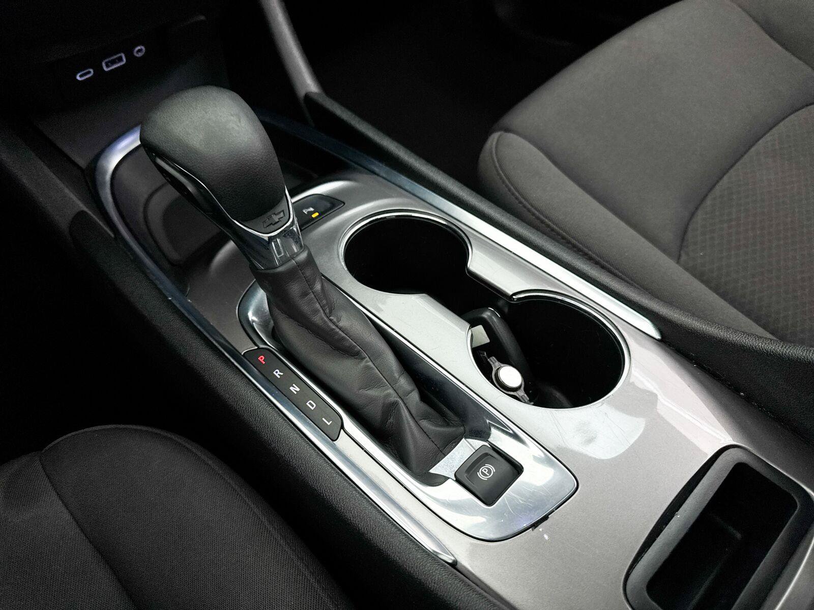 Used 2023 Chevrolet Malibu LT w/ Driver Confidence Package FWD image 24