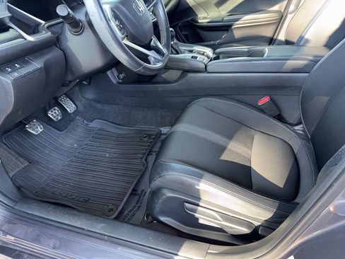 Used 2020 Honda Civic Sport image 12