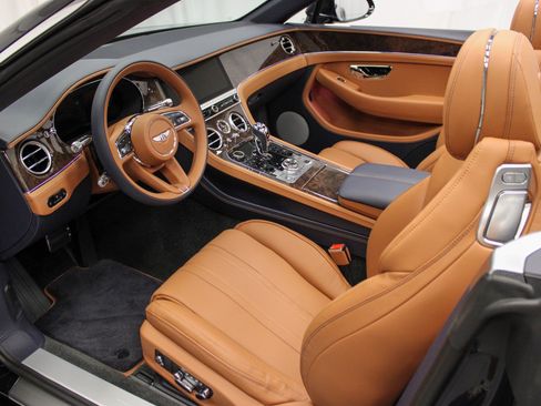New 2026 Bentley Continental GTC image 22