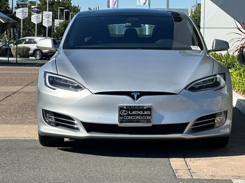 Used 2018 Tesla Model S 75D AWD/4WD image 6