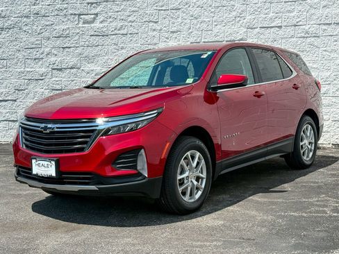 Certified 2024 Chevrolet Equinox LT AWD/4WD image 3