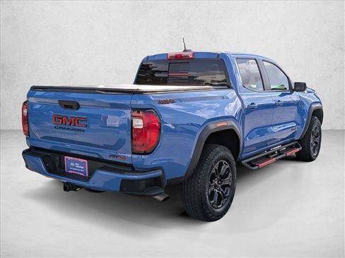 Used 2025 GMC Canyon Elevation AWD/4WD image 5