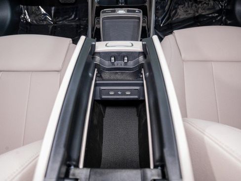 New 2026 Mercedes-Benz GLB 250 image 20